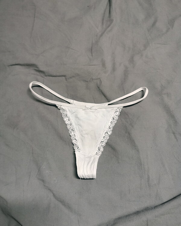 Tanga bianco
