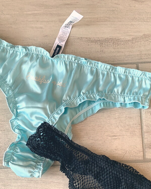 Mutandina di Tezenis nuova da impregnare del mio odore per te