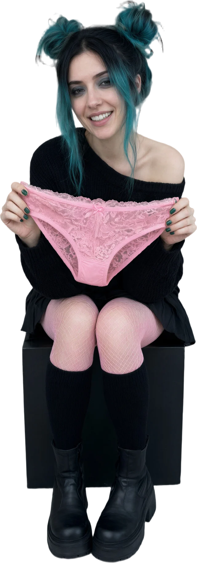 Illustrazione: una donna con capelli neri e turchesi e maglione nero, seduta su un cubo nero, che mostra mutandine di pizzo rosa